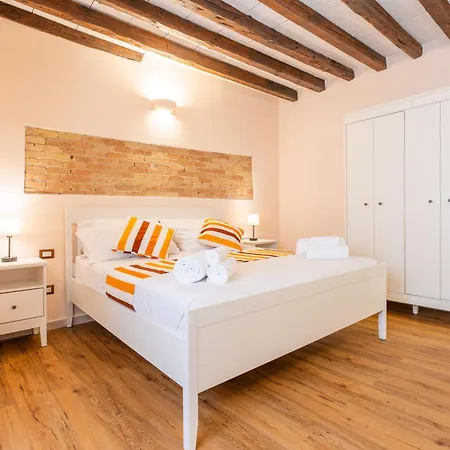 Hébergement de vacances Casa Di Castello *