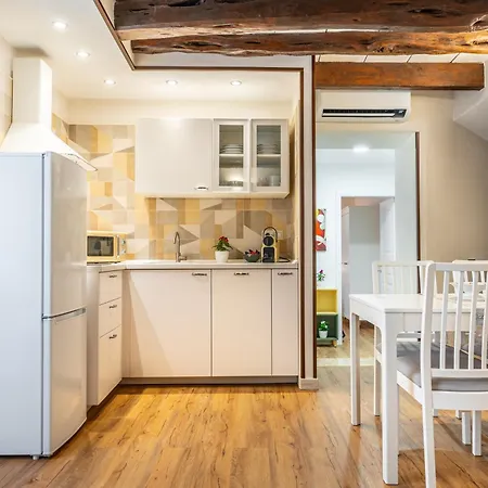 Casa Di Castello Feriehus *